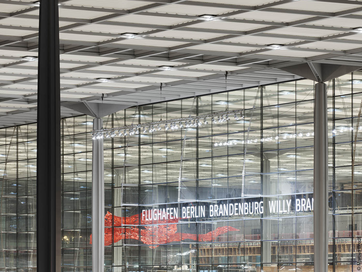 BER Terminal Glasfassade