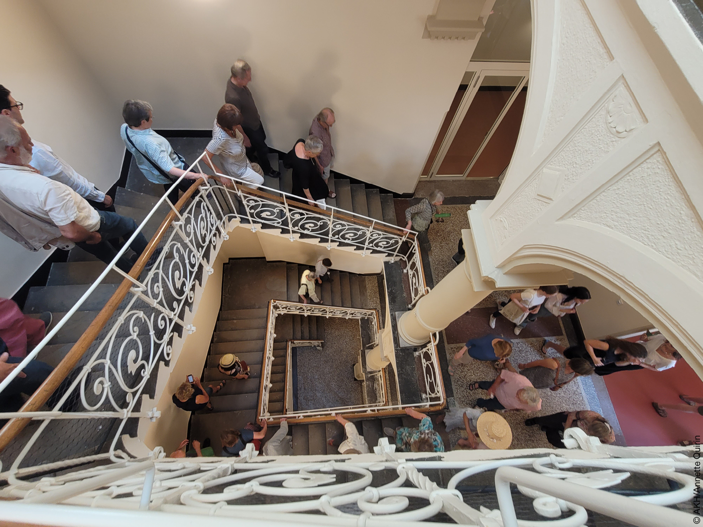 Besucher im Alten Gericht, Wiesbaden am Tag der Architektur