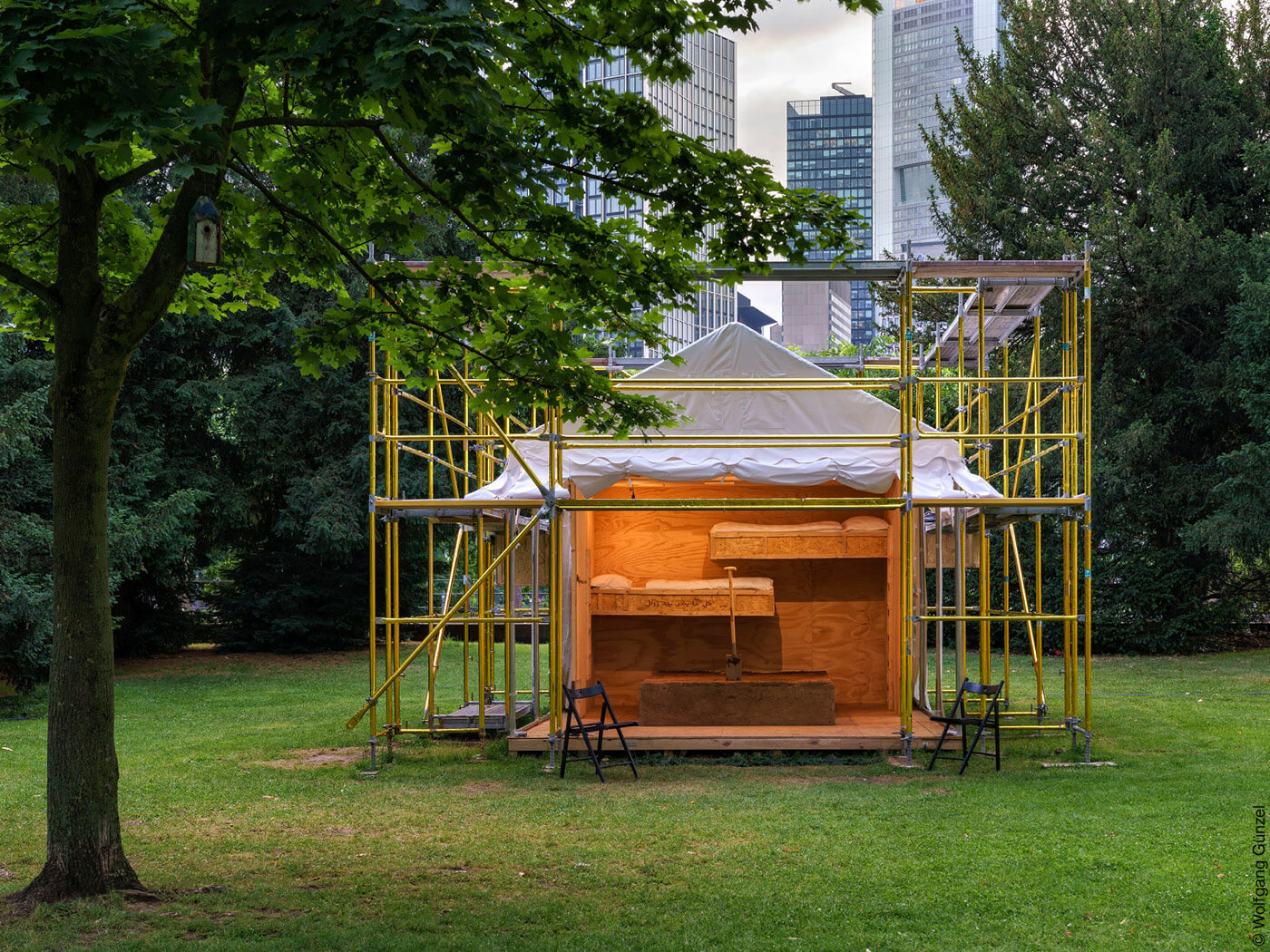 Tiny House mit versetzten Hochbetten